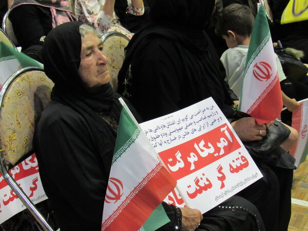 وحدت اهل تسنن و تشیع در اجتماع عظیم زینبیون سنندج