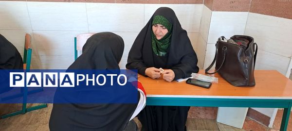 خدمات درمانی رایگان مردم کوهسار توسط گروه جهادی شهدای مدافع سلامت استان البرز 