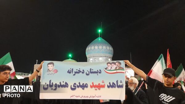 حضور حماسی مدارس قم در تجمعات شبانه آستان مقدس امامزاده موسی مبرقع(ع)