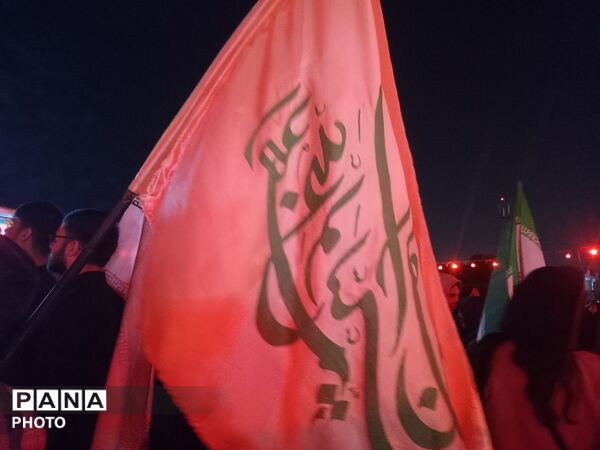 حضور مردم مشهد در تجمعات شبانه