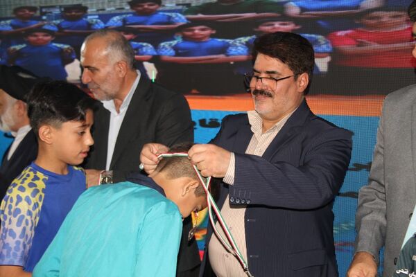 تجلیل از ۵۰۰ دانش‌آموز دختر و پسر مقام‌آور مسابقات ورزش دانش‌آموزی بهبهان