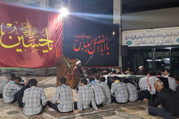 محفل دانش‌آموزی عزاداران حسینی در اداره‌کل آموزش و پرورش استان فارس 
