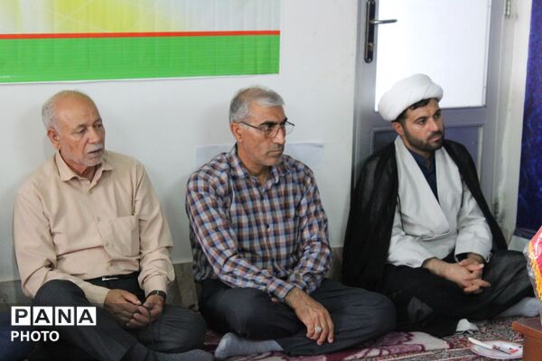 گردهمایی به مناسبت سالروز اقامه نخستین نمازجمعه
