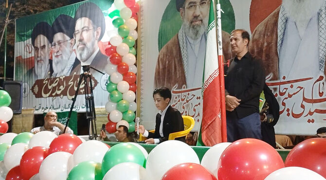 قیام عاشقان امیرالمؤمنین(ع) در میدان امام(ره) خرم‌آباد