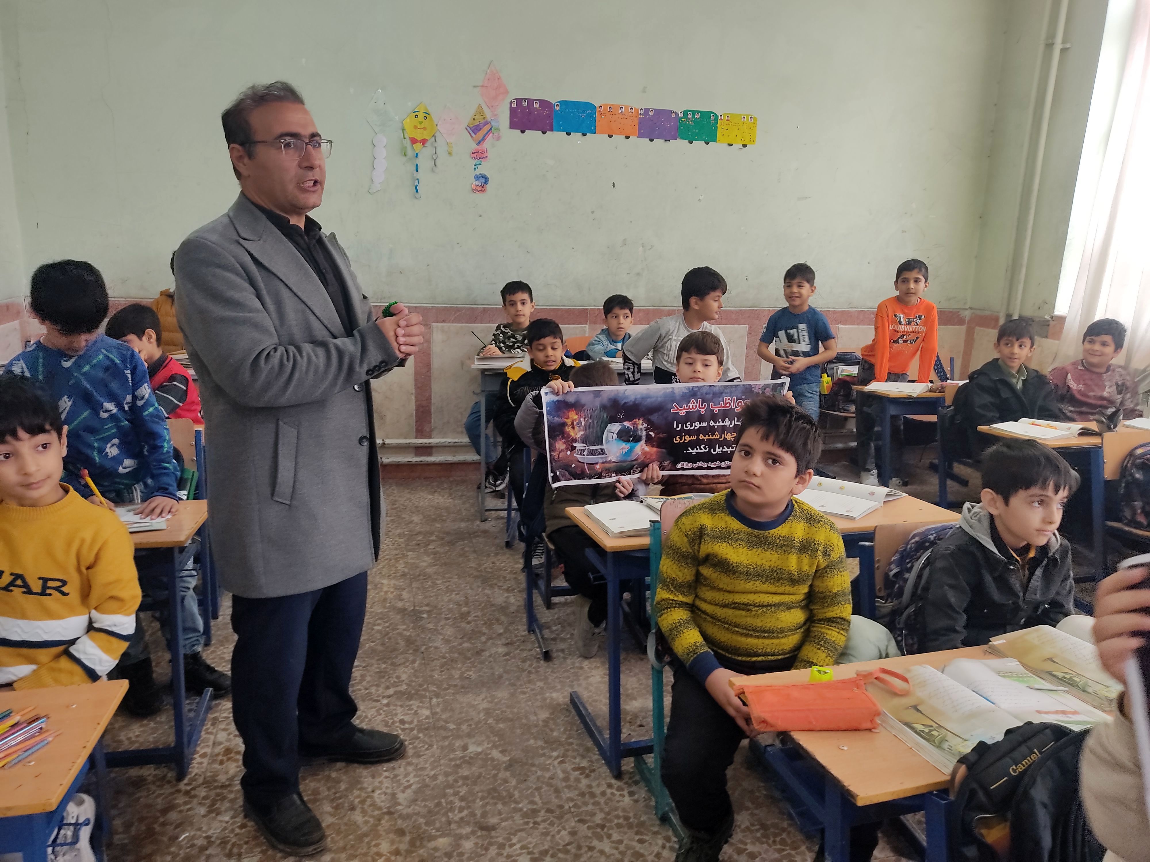 هر روز تعطیلی مدارس هزار میلیارد تومان هزینه دارد