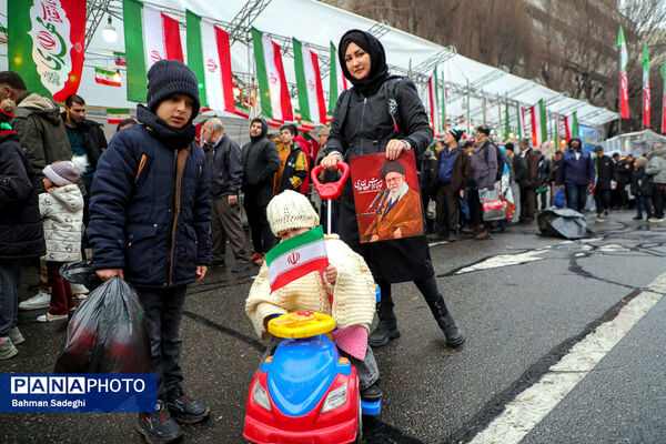 جشن خیابانی نیمه شعبان در تهران