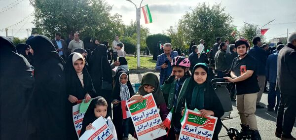 راهپیمایی پرشور مردم جیرفت