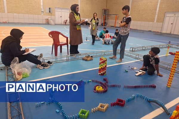 مسابقات بازی‌های فکری رویش مرحله استانی در شیراز