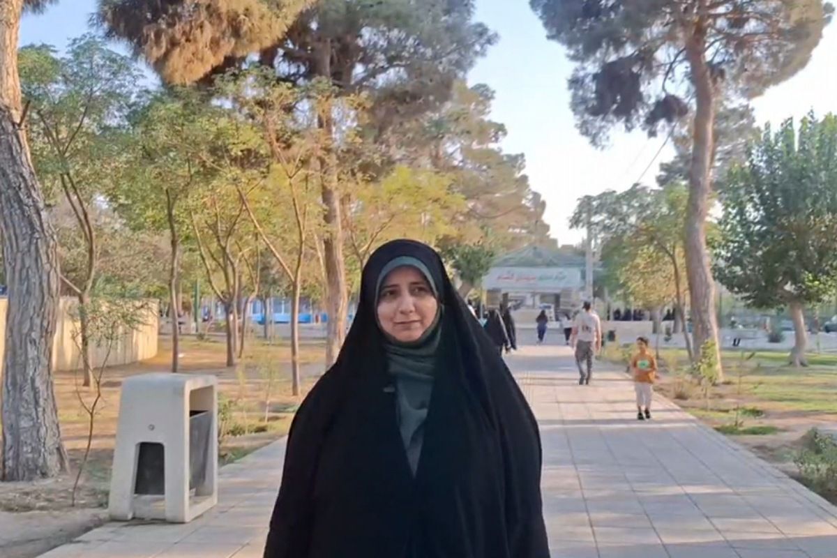 برگزاری مراسم مذهبی در فضای عمومی الگوی موفق تلفیق شادی و معنویت است 