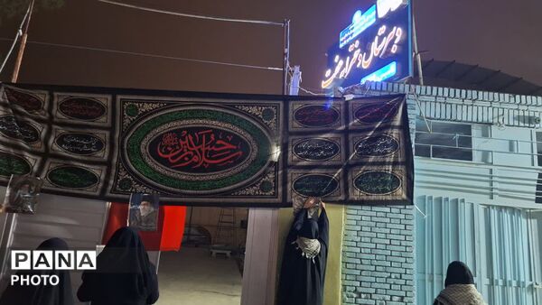 موکب دبیرستان دخترانه عفت در سوگ رهبر شهیدمان