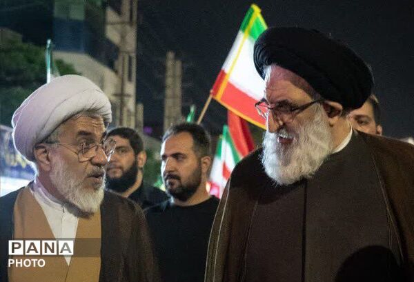 تا پای جان برای ایران می‌ایستیم