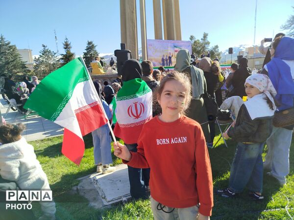 یادبود شهدای میناب