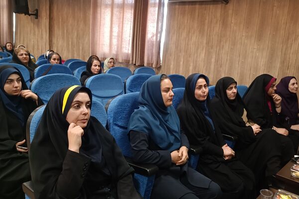 برگزاری جلسه هم‌اندیشی طرحواره اولیای پایه اول ابتدایی در شهرستان قدس