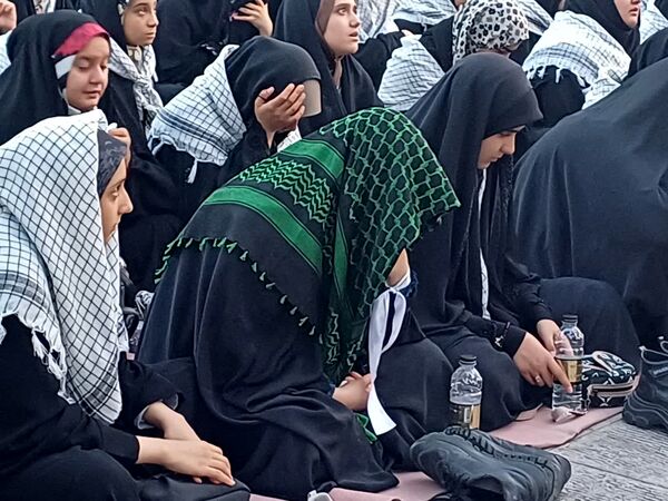 روز دوم طرح ایرانیوم(طرح ولایت) در گلستان شهدای اصفهان 