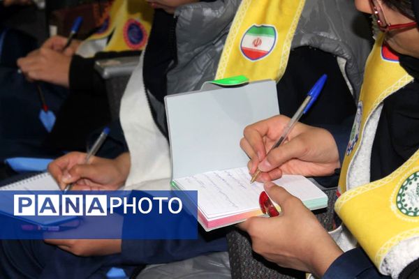 کارگاه آموزش مقدماتی خبرنگاری در استان کرمان ویژه دختران ناحیه یک