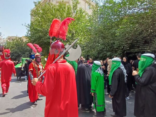 عاشورا روایت بیداری