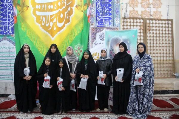 بازدید مسئولان آموزش‌ و پرورش از اعتکاف دختران در مسجد الزهرا(س) قیامدشت