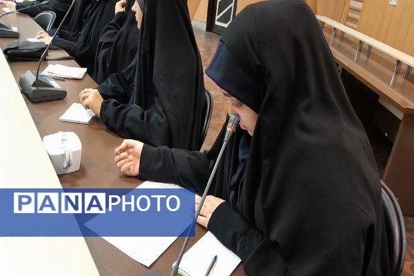 برگزاری جلسه هم‌اندیشی پدافند غیرعامل دانش‌آموزی