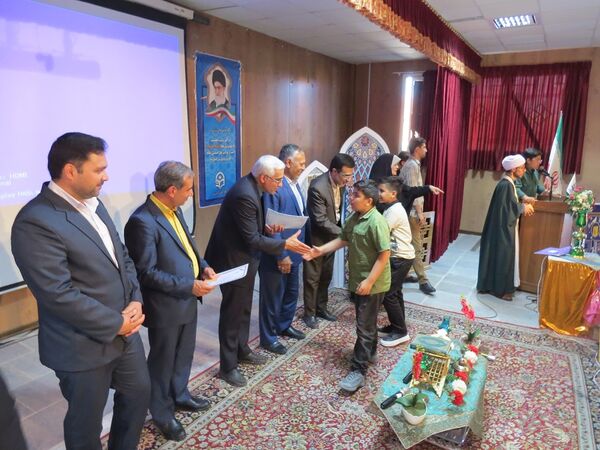 برگزاری مسابقات استانی قرآن و عترت دانش‌آموزی در بجنورد