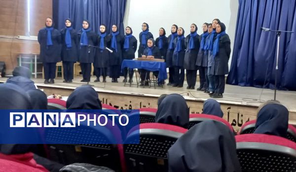 قطار داوری آثار چهل و سومین جشنواره فرهنگی هنری آموزش و پرورش ناحیه ۳ به ایستگاه پایانی رسید