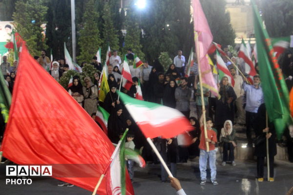 شب هفتادو پنجم حضور در میدان