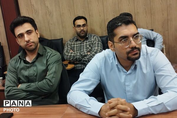 آیین تجلیل از فعالان حوزه پرورشی در بهارستان دو