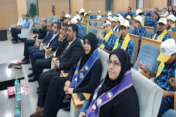 زنگ مقاومت در  دبیرستان غیر دولتی پسرانه پیشتازان (متوسطه اول) شهر جم