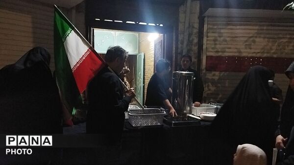 چایخانه حوزه علمیه گلشن در صد و بیست و دومین شب 
