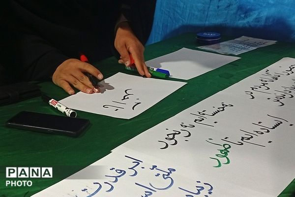 مردم بن میدان حماسه را خالی نمی‌کنند 