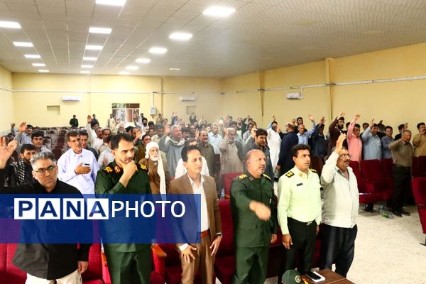 گردهمایی سران طوایف قلعه‌گنج در رزمایش بزرگ «فدائیان ولایت»