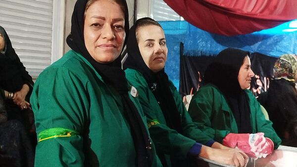 فیروزآباد وفادار به رهبر شهید