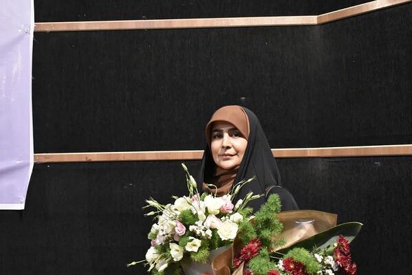 رونمایی از کتاب مجید فرزند حبیب در سالن آمفی تئاتر فرهنگسرای کوثر شهرستان دماوند 