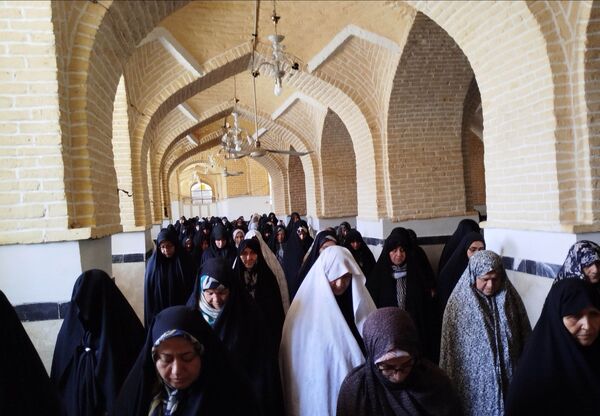 نماز جمعه در آخرین جمعه ماه محرم 