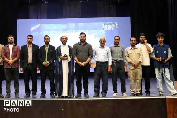 تابستانِ پربارِ دانش‌آموزان گرمه‌ای با تجلیل از ۲۲۰ برگزیده به پایان رسید
