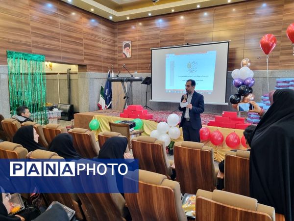 آیین اختتامیه دهمین دوره جشنواره نوجوان خوارزمی در طرقبه شاندیز