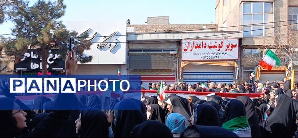 حضور پر شور مردم ساوه در یوم الله ۲۲ بهمن