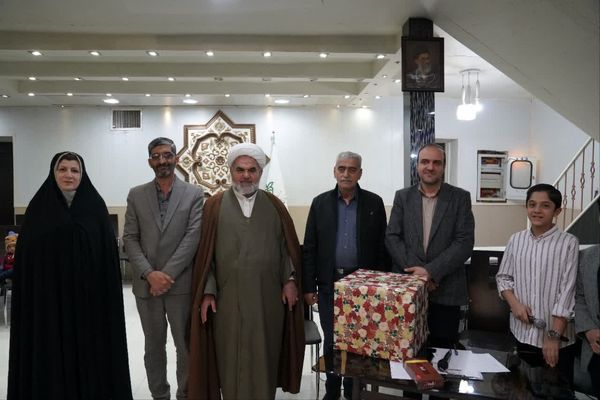 برگزاری ضیافت افطار سازمان دانش‌آموزی استان اصفهان