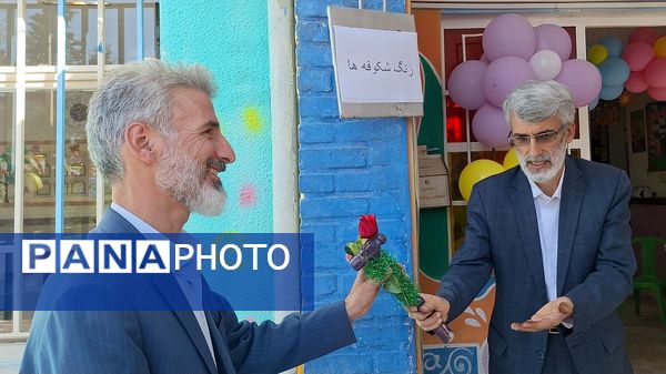 برگزاری آیین جشن شکوفه‌ها در مدارس استان البرز