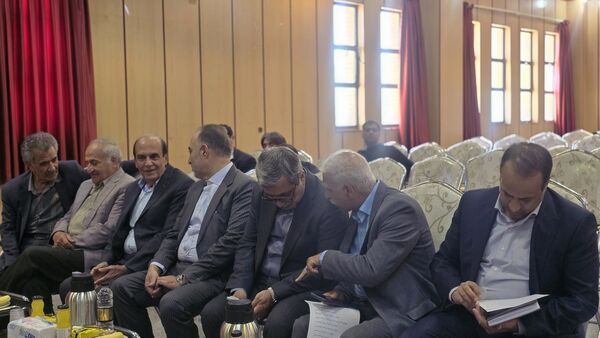  مراسم کلنگ‌زنی همزمان دو پروژه آموزشی در ناحیه چهار اصفهان