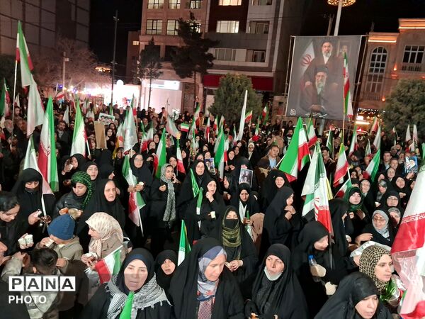 دل‌های عاشق در حسینیه فضل به انتظار موعود