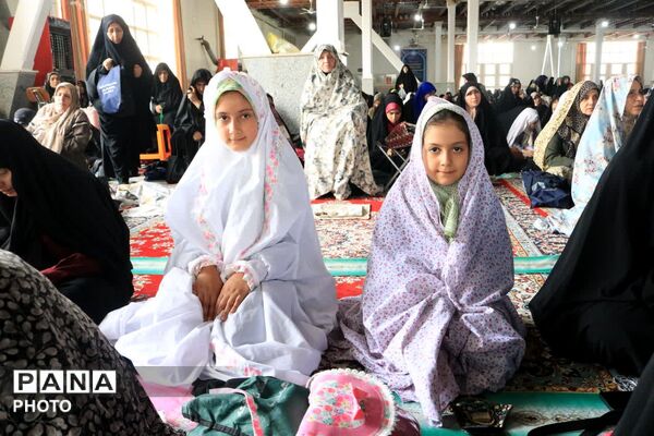اجتماع باشکوه، حضور پرشور جوانان و خدمات متنوع فرهنگی و اجتماعی در مصلای بزرگ امام خمینی (ره)
