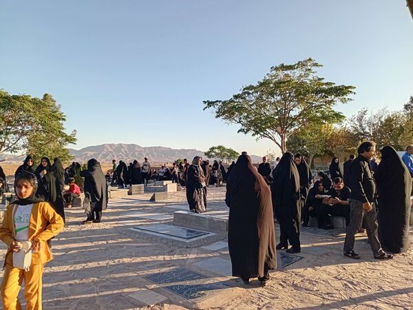 زیارت اهل قبور در روز شهادت امام حسن( ع) در کاشمر