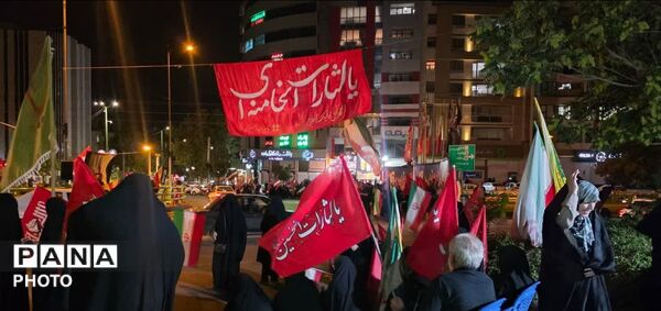 تداوم خروش شبانه مردم همدان در حمایت از آرمان‌های انقلاب
