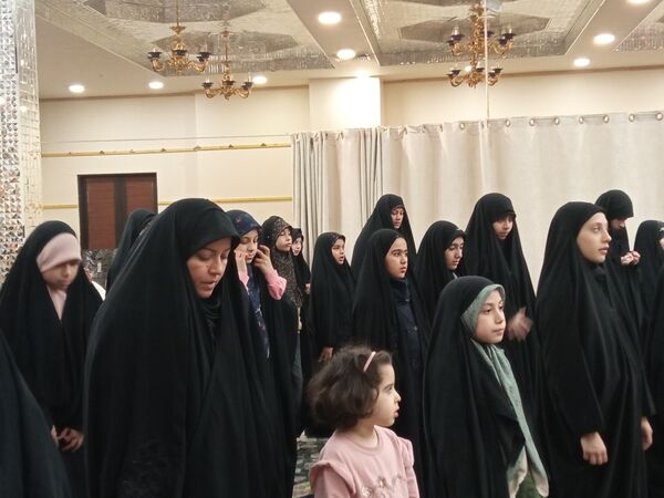 اعتکاف دانش‌آموزی ناحیه یک مشهد،فرصتی برای نزدیک‌تر شدن به خدا