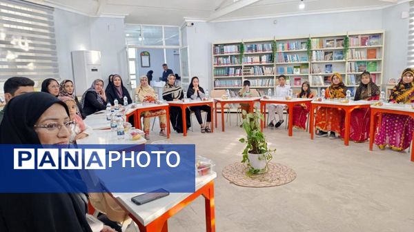 حضور مسئولان کانون پرورش فکری کشور در جاسک و نوید اجرای تماشاخانه سیار