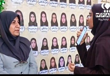 جشن سپاس روز دختر و تقدیر از دانش‌آموزان برتر مدرسه خدیجه کبری(س) برازجان