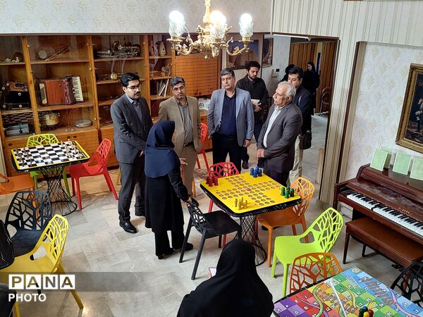 ورکشاپ هنری" نقش آفرین باش" کانون فرهنگی تربیتی ۱۵ خرداد ناحیه سه مشهد