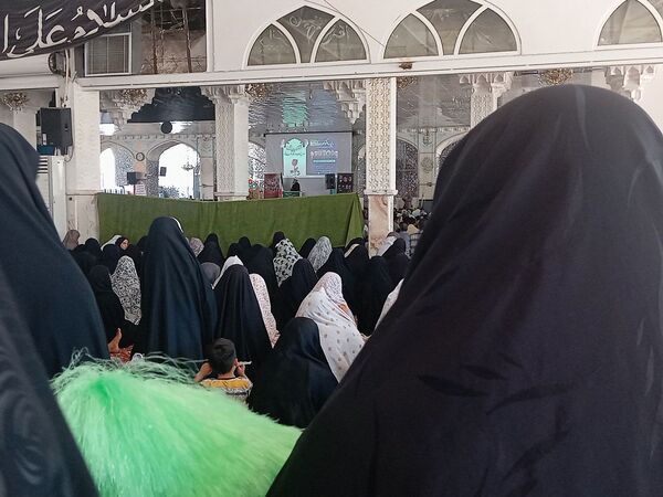 نمازجمعه در کاشمر
