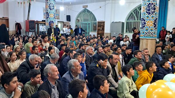 جشن میلاد امام زمان(عج) و گرامیداشت دهه فجر در مسجد بقیة الله شوراب صغیر