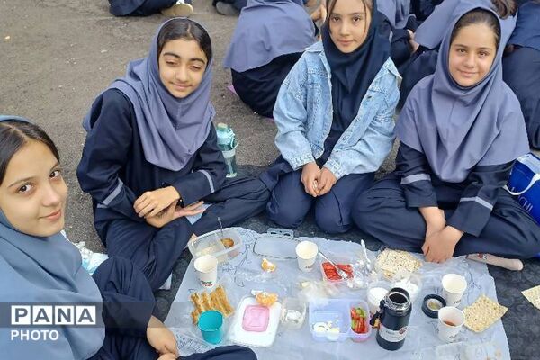 دبیرستان هدی؛ به‌سوی سفره‌ای سالم و زندگی شاداب‌تر